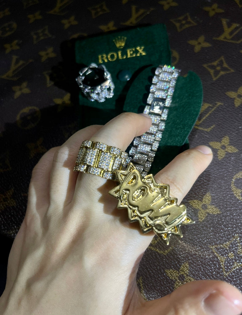IPOAlert 📢 #RolexRings IPO will open from July 28 to 30. The company  intends to raise ₹ 731 crores from the market. Here's how you can… |  Instagram