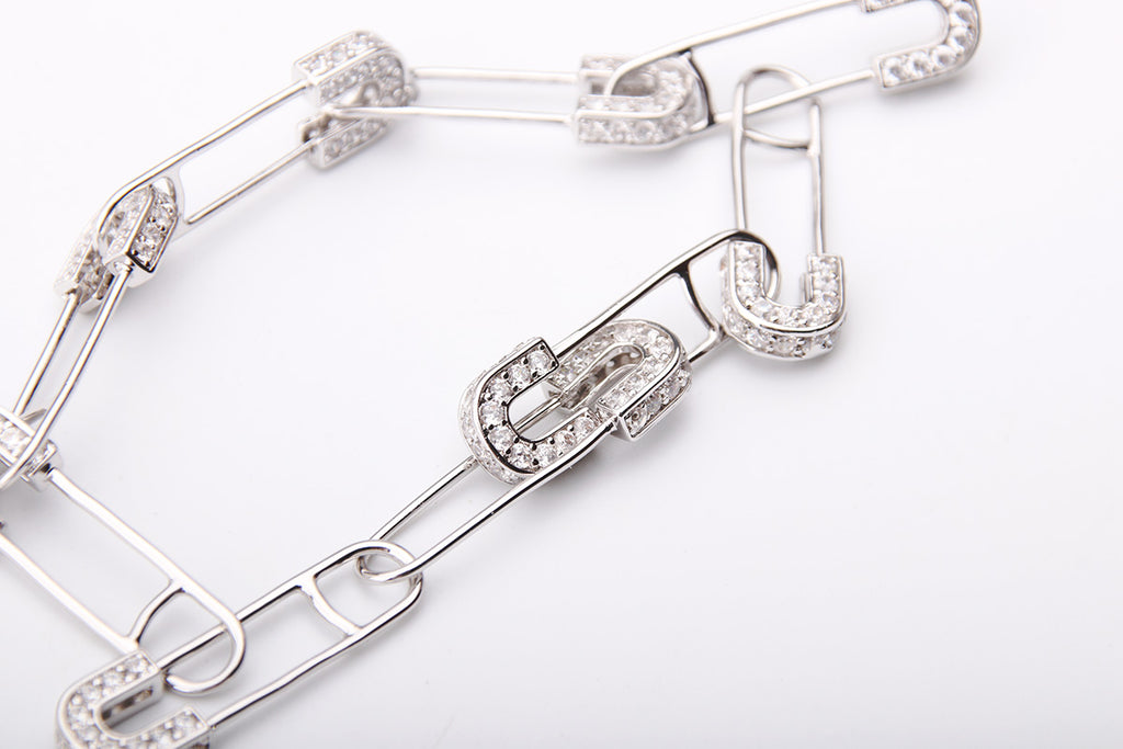 Diamond Safety Pin necklace/bracelet – Bijouterie Gonin